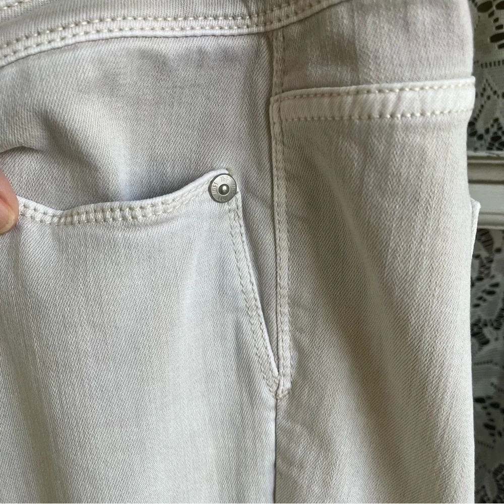 J Jill Denim Authentic Fit Slim Leg Ankle Women’s Size 16P Cream White D… - Picture 6 of 11